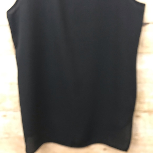 Vince Camuto Sleeveless Snakeskin Print T… - Picture 11 of 11